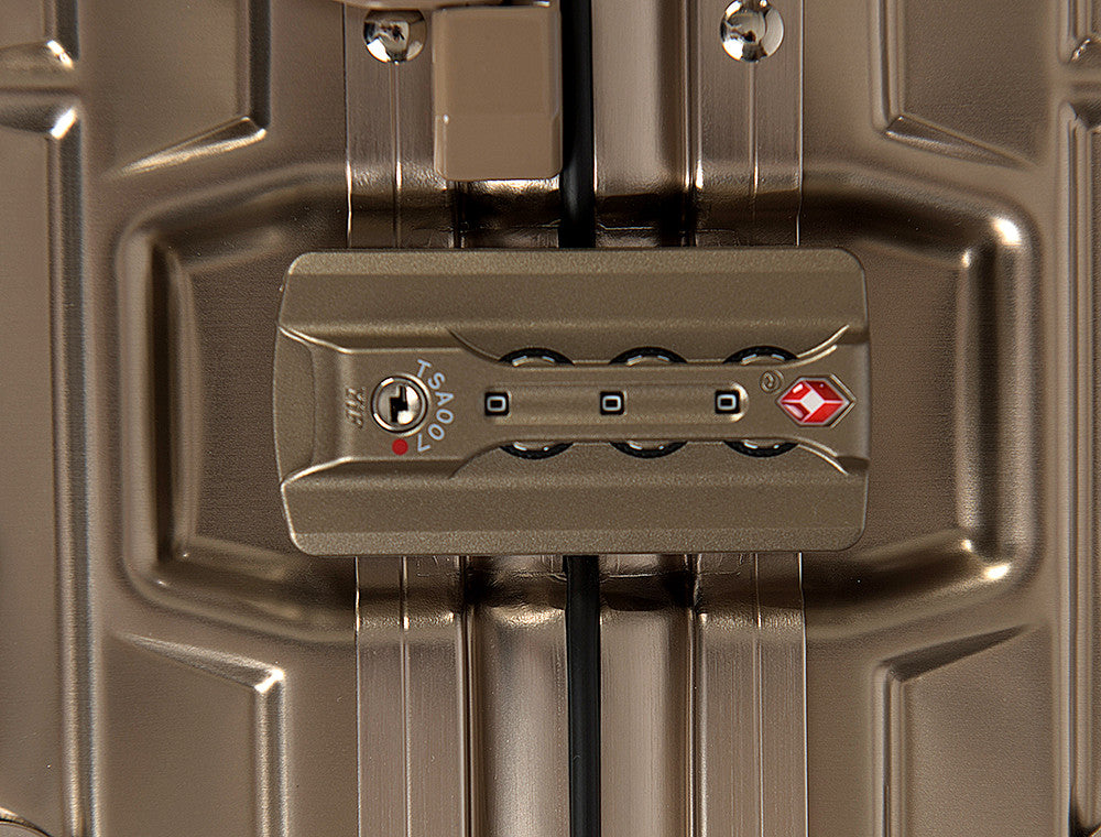 20" Aluminum Luggage Carry-On (Champagne)